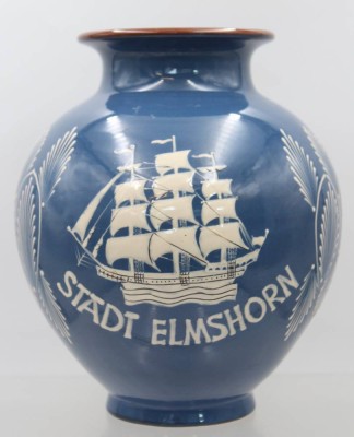 Auktion 369<br>hohe Vase, Stadt Elmshorn, signiert 