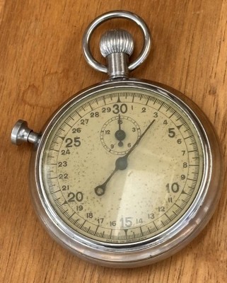 Auktion 369<br>mechan Stoppuhr, Werk läuft an, D-5 cm [1]