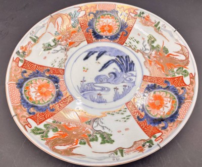 Auktion 369<br>grosser Imari Teller, D-33,5 cm, wohl 19.Jhd. [1]
