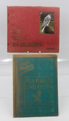 Auktion 369<br>2x div. Sammelalben, Die Welt in Bildern Album 4 (kompl.) und Aus Forst und Flur Album Nr. 4 (nicht kompl. ) [1]