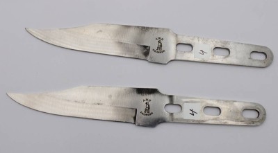 Auktion 369<br>Paar Jagdmesser-Klingen, Anton Wingen, je ca. L-24cm [1]