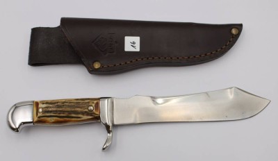 Auktion 369<br>Bowiemesser, Carl Schlieper, Geweihgriffschalen, Puma Lederscheide, ca. L-29cm [1]