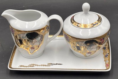 Auktion 369<br>Tablett mit  Milch-Zucker, mit Motiven von Gustav Klimt 