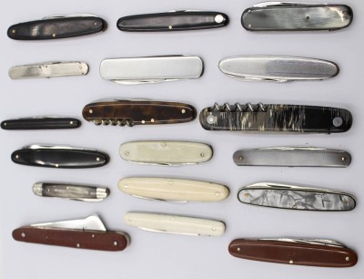 Auktion 369<br>18x div. kl. Taschenmesser, älter [1]