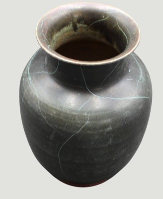 Auktion 369<br>Studio Keramikvase von Richard Uhlemeyer., 30-50 er Jahre, H-15 cm [1]
