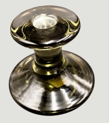 Auktion 369<br>Rauchglas-Kerzenhalter 