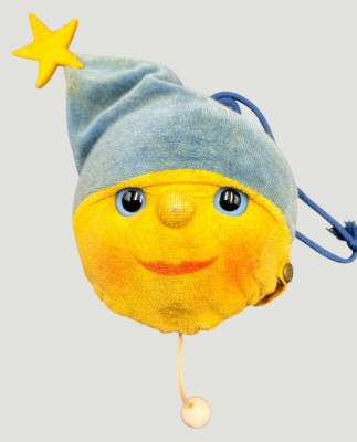 Auktion 369<br>Steiff Spieluhr, Plüsch, Gesicht mit  Mütze, H-1^9 cm, Spieluhr läuft, alter Knopf [1]