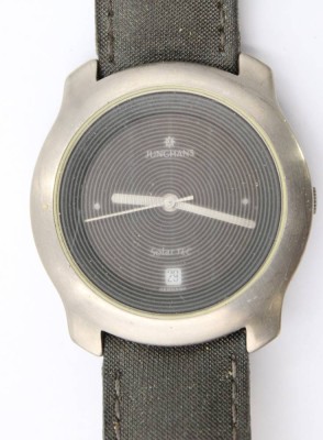 Auktion 369<br>Herren-Armbanduhr, Junghans Solar  Titanium, Quarz, Werk nicht geprüft, getragen Erhaltung, D-3cm [1]