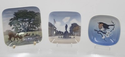 Auktion 369<br>3x div. Ansichtenschalen, Royal Copenhagen, Größte ca. 12 x 12cm [1]