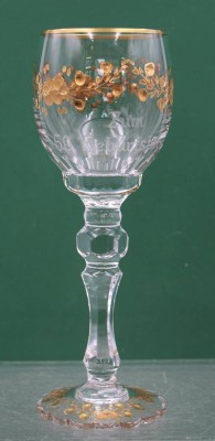 Auktion 369<br>Pokalglas, älter, beschliffen und Goldbemalung, Beschriftung zum 50. Geburtstag, älter, ca. H-26,5cm [1]