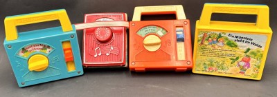 Auktion 369<br>4x Fisher Price Radios mit Spieluhren [1]