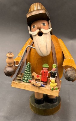 Auktion 369<br>Erzgebirge Rauchverzehrer, Strassenhändler, H-19 cm [1]