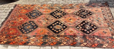 Auktion 369<br>antike Perser Brücke, wohl Quashquai, 140x310 cm, Naturfarben [1]