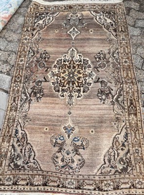 Auktion 369<br>kl. Orient-Brücke, 118x200 cm [1]