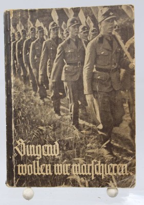 Auktion 369<br>Liederbuch, Singend wollen wir marschieren - Liederbuch des Reichsarbeitsdienstes [1]