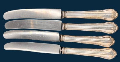Auktion 369<br>4x gr. Messer mit Silbergriffen-800-, L-21 cm, zus. 210 gr [1]