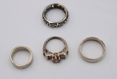 Auktion 369<br>4x div. Silber-Ringe, zus. ca. 23,8gr., RG 60 bis 52 [1]