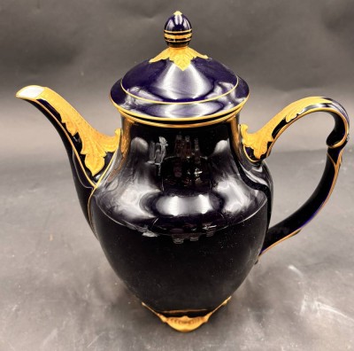 Auktion 369<br>Kaffeeservice Teile , Graf Henneberg Kaffeekern, Tassen etc. Lindner, zus. 13 Teile [1]