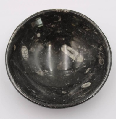 Auktion 369<br>Fossil-Schale, ca. H-3,6cm D-12cm [1]