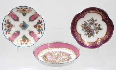 Auktion 369<br>3 Emaille-Schälchen, Österreich, je ca. D-11cm [1]