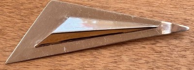 Auktion 369<br>grosse Silbernadel-925-, L-9,5 cm, Spitze etwas verdellt, 11,4 gr [1]