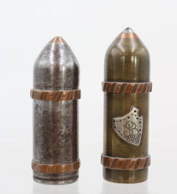 Auktion 369<br>2x Grabenkunst, Feuerzeuge, ca. H-8cm [1]