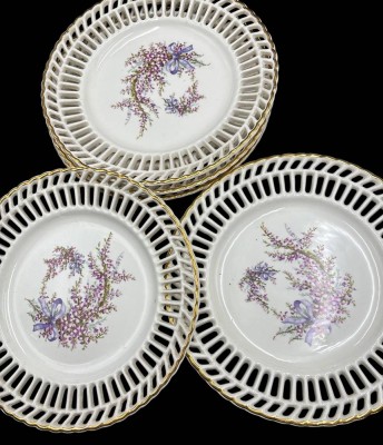 Auktion 369<br>5x Kuchenteller mit Durchbruchrand 