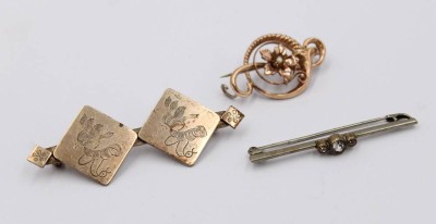 Auktion 369<br>3x div. alte Broschen, 2x um 1900, ca. L-6cm [1]