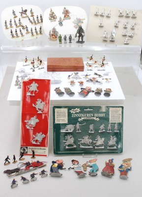 Auktion 369<br>Konvolut div. Zinnfiguren, teilw. bemalt, alt und neu [1]