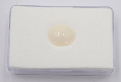 Auktion 369<br>Opal-Cabochon, ca. 4,1ct [1]