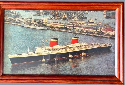 Auktion 369<br>Kunstdruck, gr. Passagierdampfer im Hafen, gut ger/Glas, RG 28x44 cm [1]