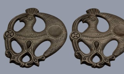 Auktion 369<br>2x Mataré, Ewald, Eisenguß Phönix, Buderus gemarkt verso, 16x13 cm, beide guter Zustand [1]