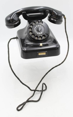 Auktion 369<br>Bakelit-Telefon, W48 [1]