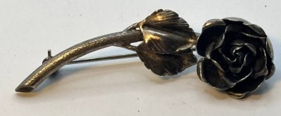 Auktion 370<br>Silberbrosche 