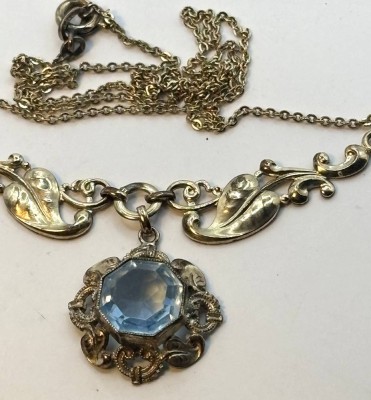 Auktion 370<br>vintage Double Collier mit gr. blauen Stein, L-ca. 45 cm, [1]
