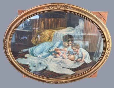 Auktion 370<br>sogen. Kammerbild, Mutter mit Kindern, Chromlithografie, gut oval gerahmt/Glas, RG ca. 73x90 cm [1]