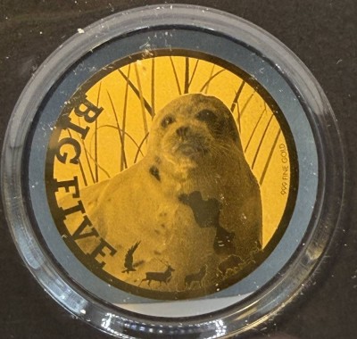 Auktion 370<br>Goldmünze -999- 5000 Francs, Tchad, Kegelrobbe 2022, D-40 mm, 1/200 oz, limitiert mit Zertifikat [1]