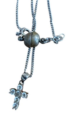 Auktion 370<br>Silberkette mit Kreuzanhänger-925-, Magnetschliesse, 5,4 gr. [1]