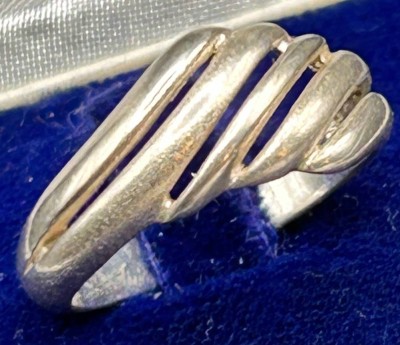 Auktion 370<br>Silberring-925-, RG 56, 3,5 gr. [1]