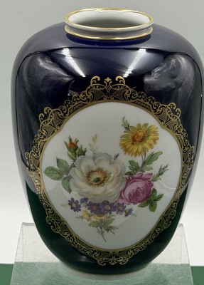 Auktion 370<br>grosse Vase 