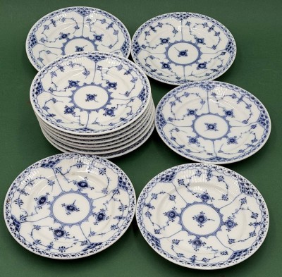 Auktion 370<br>12x Gebäckteller 