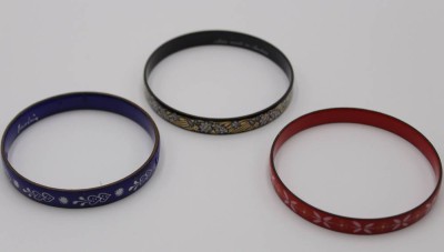 Auktion 370<br>3x div.- vintage Armreifen, Emaille, Österreich, je ca. D-6,5cm-, gut erhalten [1]