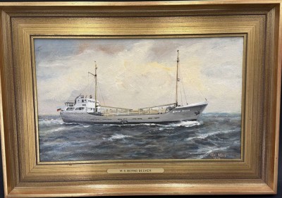 Auktion 370<br>Paul Peters, Hamburger Marinemaler, 2x Schiffsportraits der Reederei Jacobs Becker um 1970, Öl/Platte, beide gleich gerahmt, RG 35x60 cm [1]