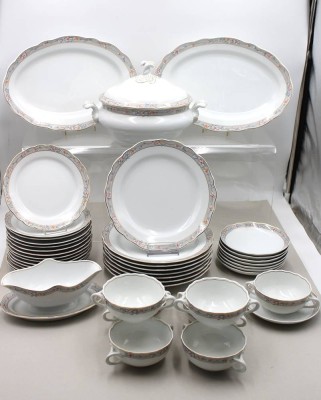 Auktion 370<br>41tlg Speiseservice, Hutschenreuther, Maria Theresia Fürstenau [1]