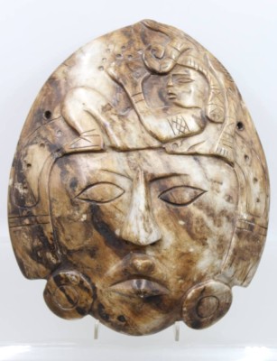 Auktion 370<br>Wandmaske, Südamerika, Onyx, ca. 32 x 26,5cm [1]