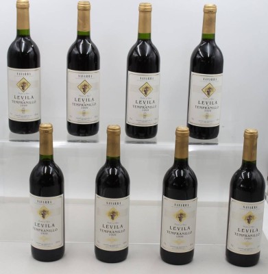 Auktion 370<br>8 Flaschen Levila Tempranillo aus der spanischen Region Navarra, 1999 [1]