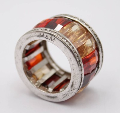 Auktion 370<br>schwerer Ring, 925er Silber, kl. klare Steine sowie bernsteinfarbene Steine, RG 63 [1]