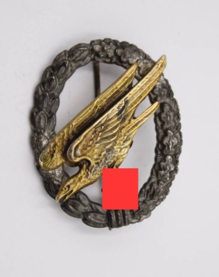 Auktion 370<br>Fallschirmschützenabzeichen der Luftwaffe, getragene Erhaltung [1]