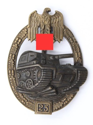 Auktion 370<br>Panzerkampfabzeichen in Silber mit Einsatzzahl 25, Herst. JFS (Josef Feix und Söhne, Lüdenscheid) [1]