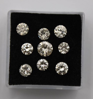 Auktion 370<br>9x div. kl. Brillanten zus ca. 2,8ct [1]